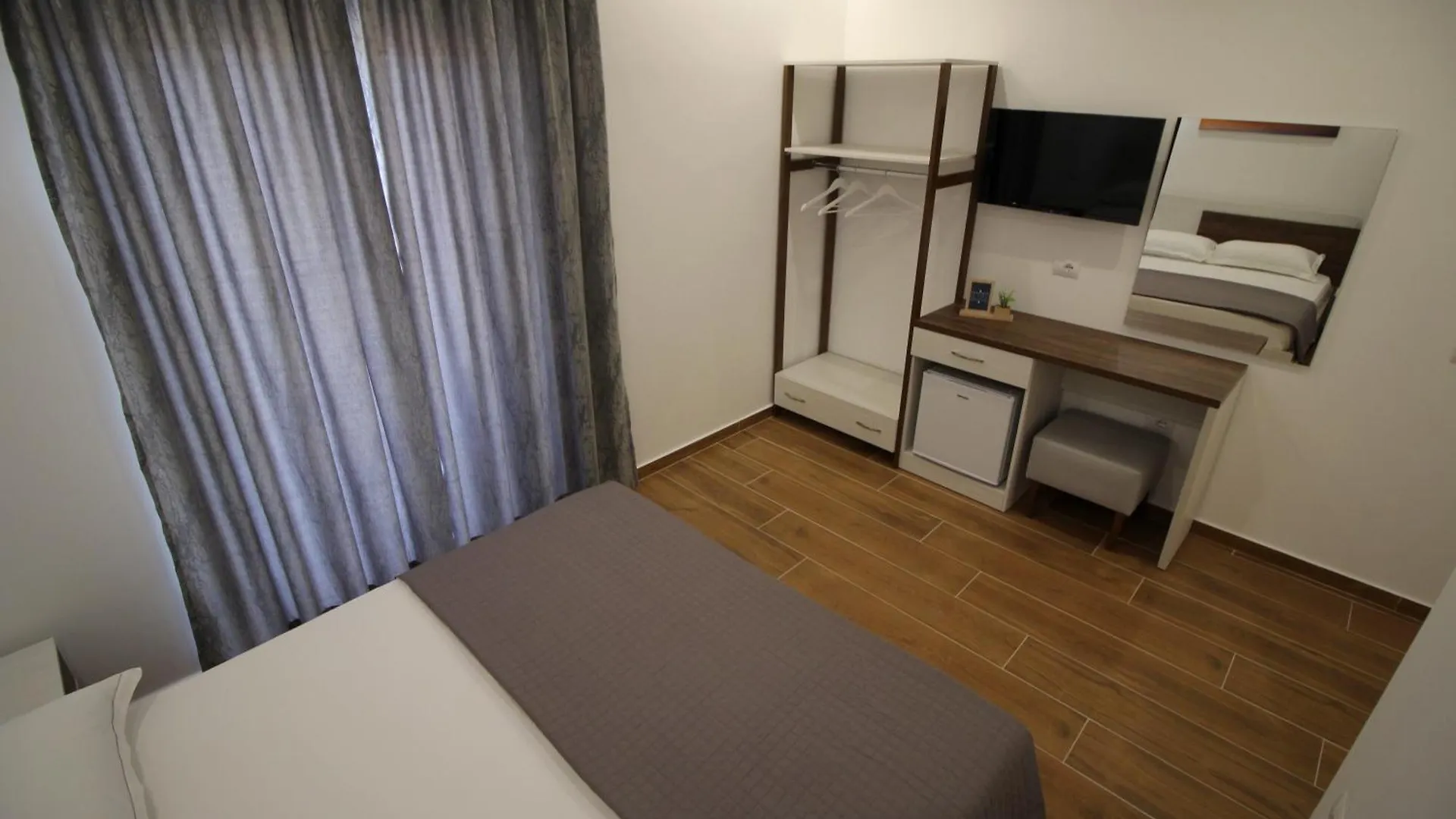 Eden Suites&Apartments Saranda 0*,  Albanie