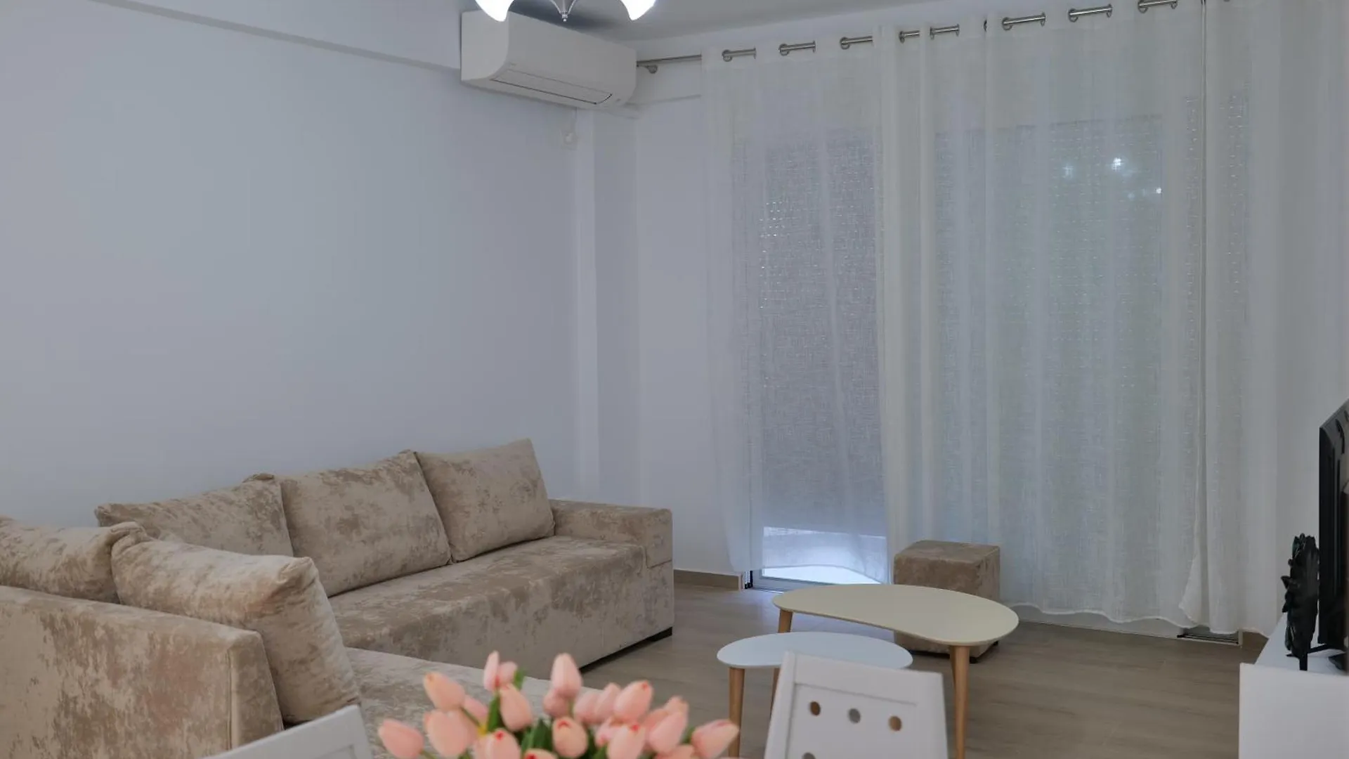 Eden Suites&Apartments Sarande Apartment
