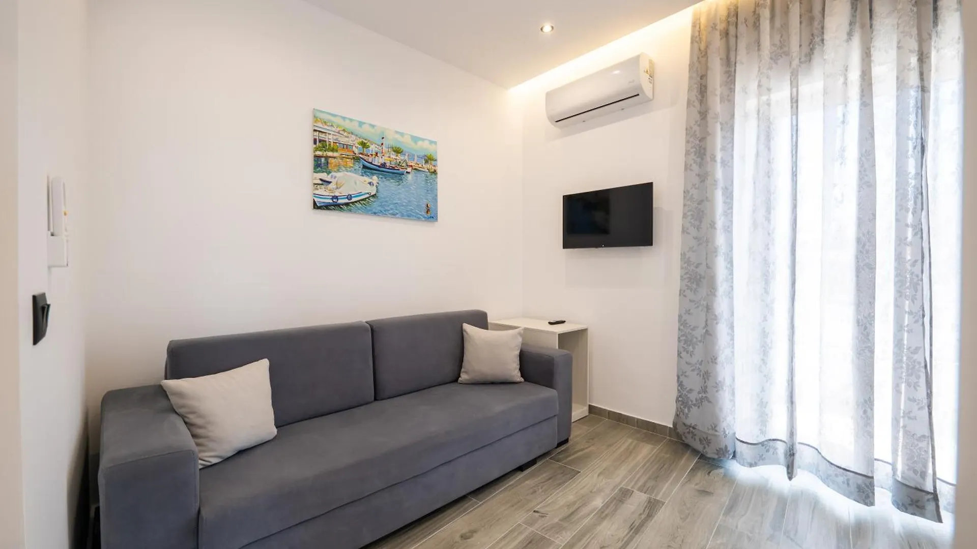 Eden Suites&Apartments Sarande Apartment