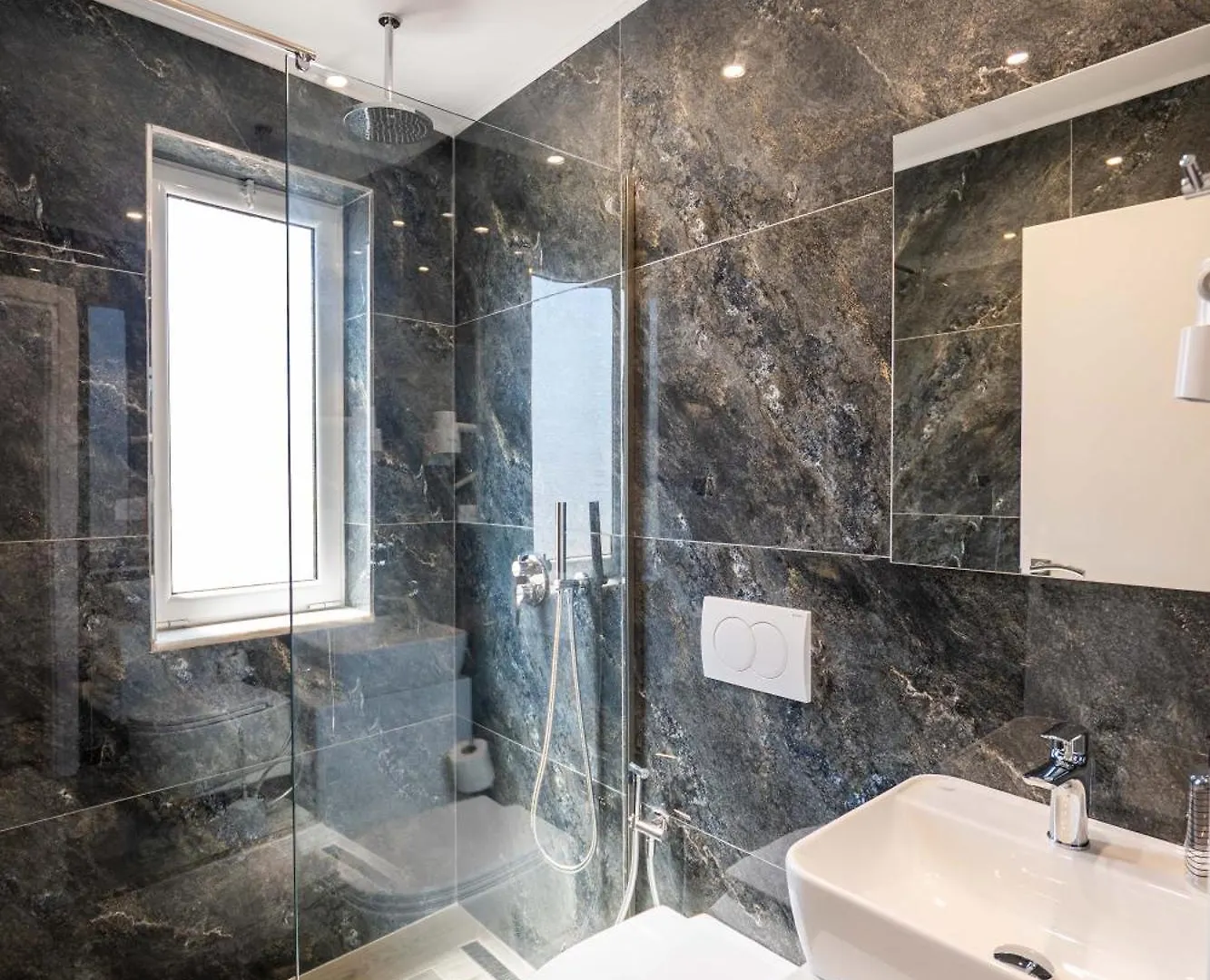 Eden Suites&Apartments Saranda Appartement