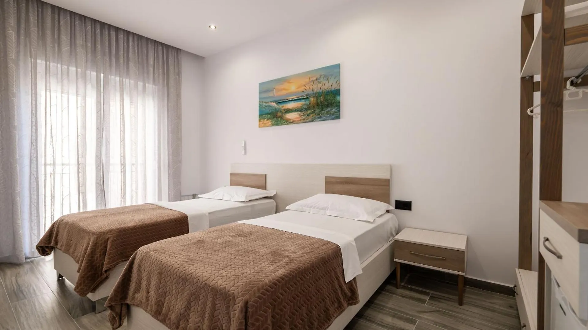 Eden Suites&Apartments Sarandë Apartamento